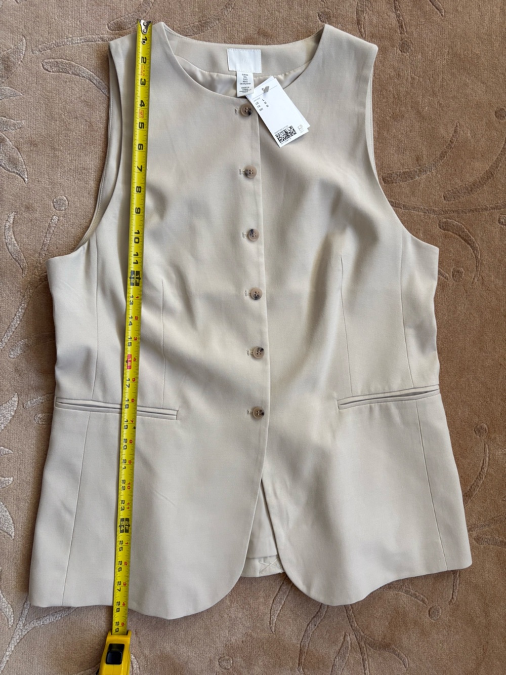 NWT, H&M Fully Lined Long Fitted Suit Vest in Woven Fabric, Light Beige, Size L - Picture 11 of 12
